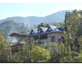 Kumar Hills Resort, Barkot